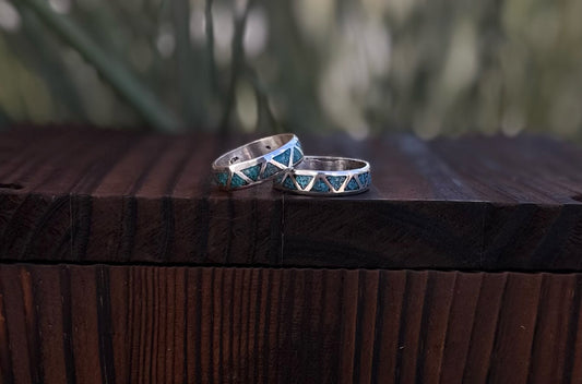 Sterling Silver Turquoise Chip Inlay Band